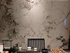 -忆江南·临江鱼馆