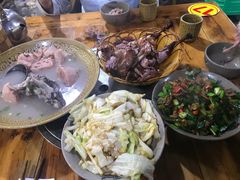 -味老大土碗菜(中山三路店)