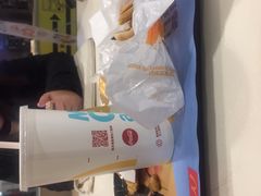 麦辣鸡腿堡套餐-麦当劳(西安雁塔路店)