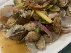 -四川小胡子海鲜(丁村万人海鲜广场店)