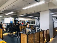 -超鹿运动(五四路恒力城店)