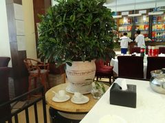 -赶海部落海鲜城(海阳路店)