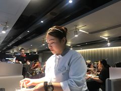 Sam 陈媚姑娘棒棒哒-海底捞火锅(油麻地店)