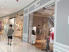 -Dior迪奥(恒隆广场童装店)
