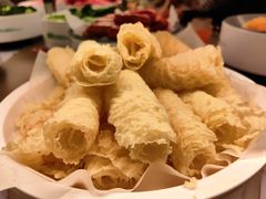 -龍歌自助小火锅(市南金茂湾店)