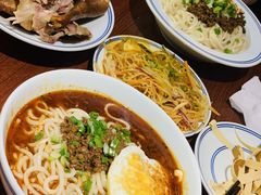-聚合鑫东北熏酱熟食麻辣面(长阳店)