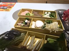 -呷哺呷哺 黄金牧场 (新中关购物中心店)