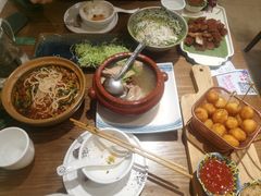 -金孔雀德宏傣味餐馆(魏公村店)