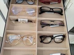 -目艮眼镜SHOWROOM(品牌集合店)