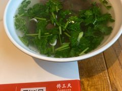 -馋三尺蟹粉小笼(人民广场店)