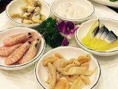 -青瓦餐厅·生鱼片·韩园烤肉(西塔店)