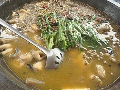 -都江堰石锅鱼