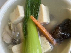 -宾朋海鲜特色美食餐厅·纯手工鲅鱼水饺(兴海路店)