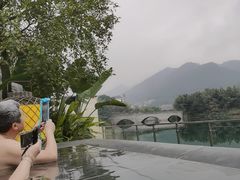 -海兰云天度假区温泉