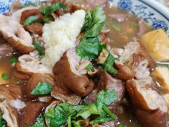 精品小肠卤煮菜底-门框胡同百年卤煮(新街口店)