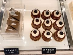 -诺嘉甜品(世贸店)