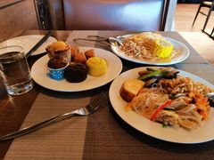 -鲁能希尔顿酒店-全日制餐厅-自助餐