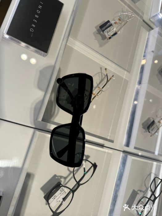 LensCrafters亮视点·OAKLEY精选(静安嘉里中心店)图片