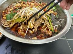 -周良天山牛杂城(天山路总店)