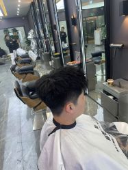 -藤野造型烫染·漂发