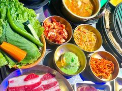 -釜山火炉·海鲜烤肉(紫藤路店)