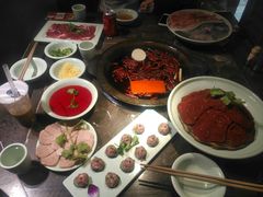 -红九格老火锅(三峡广场店)