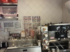 -DQ·蛋糕·冰淇淋(虹口龙之梦店)