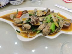 -覃记海鲜美食餐厅