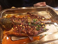 半月烤鱼-盟重烧烤(东瓜山创始店)
