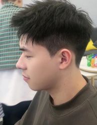 -吉艺心专业美发造型