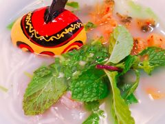 乌骨鸡饵丝-阿依云