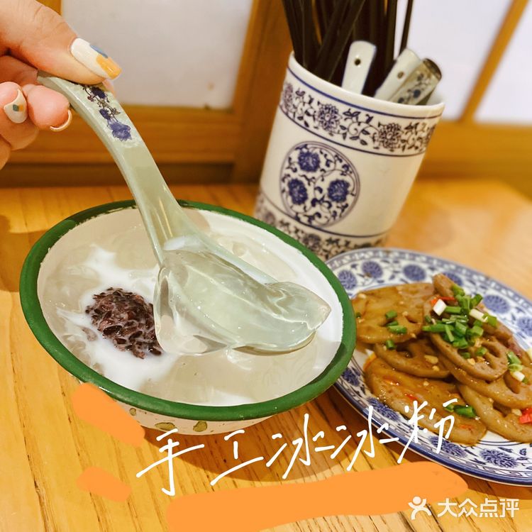 可以打电动的江西米粉店，正宗江南米粉🍜