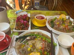 -月亮眼花园餐厅书吧酒吧