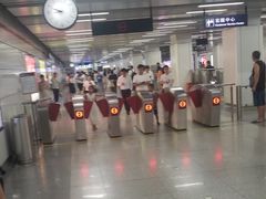 -闸弄口(地铁站)