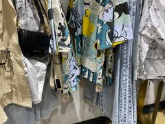 -URBAN REVIVO(济南世茂广场店)