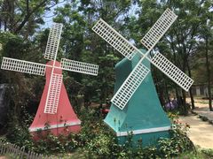 -那琴半岛地质海洋公园