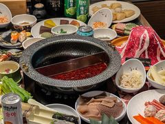 -牛YO寿喜烧·铁板烧和牛火锅自助(市府恒隆店)