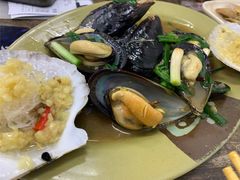 姜蒜炒青口-贞姨美食·老字号海鲜大排档