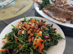 -北京龙庆四季香农家饭庄·灶台鱼·碳烤虹鳟鱼(龙庆峡店)