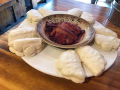 酱梅肉夹馍-德居源