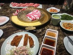 -猪啊牛呀羊啊铜盘烤肉(正大广场店)