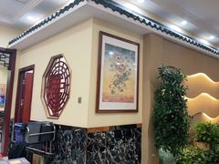 -壹阁胡羊焖饼(特色小吃街店)