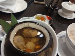 椰子炖鸡盅-广州文华东方酒店·江-由辉师傅主理