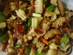 -覃记海鲜美食餐厅