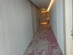 -大连星海皇冠假日酒店