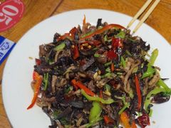 -蒙艾里民族传统菜蒙餐