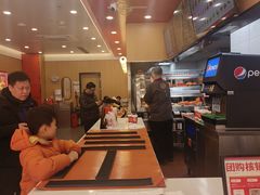 -塔斯汀中国汉堡(浦东绿地东海岸店)