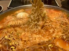 牛肉.芝士年糕火锅-八福力韩国休闲餐厅(泉舜店)