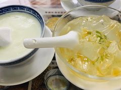 -周大娘牛乳(旧寨古村总店)