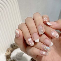 -悦指间美甲美睫